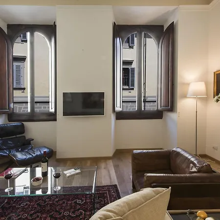 Degas Near Santa Maria Del Fiore Cathedral By Halldis Apartament *
